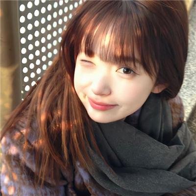 唇彩间谍